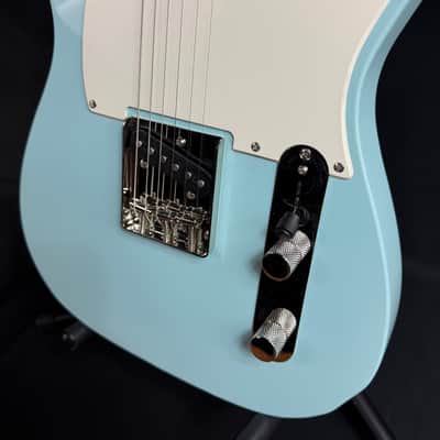 Squier Classic Vibe 50's Telecaster Electric Guitar Sonic Blue Finish (063) image 8