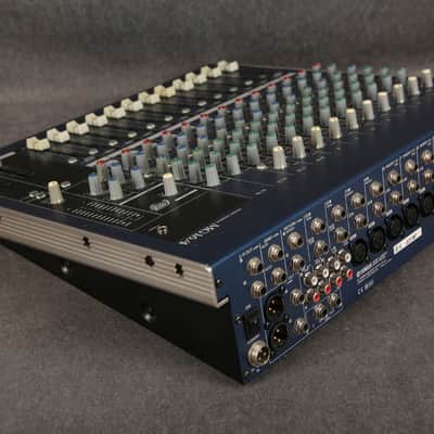 Yamaha MG16/4 Analog Mixer - 2nd Hand image 4