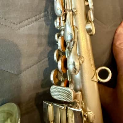 Conn NWII 4M Curved Soprano Silver Deco Engraving Very Rare Overhauled Beautiful image 15