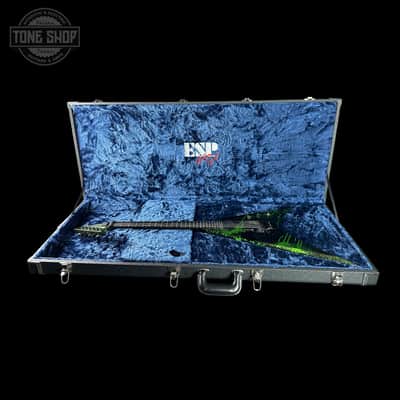 ESP USA V-II Alien Blood Splatter NTB Floyd Rose Black Hardware Fishman Fluence w/Case image 15