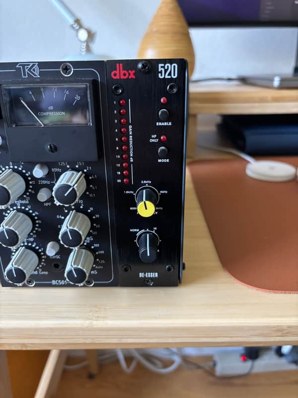 dbx 520 500 Series De-Esser Module 2010s - Black image 1