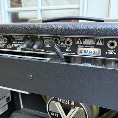 Fender '68 Custom Deluxe Reverb 2-Channel 22-Watt 1x12" Guitar Combo 2013 - Present - Black Tube Amp Clean Low Hours image 11