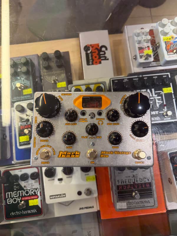 Markbass Mark Vintage Pre 2020 - Present - Raw Metal / Yellow image 1