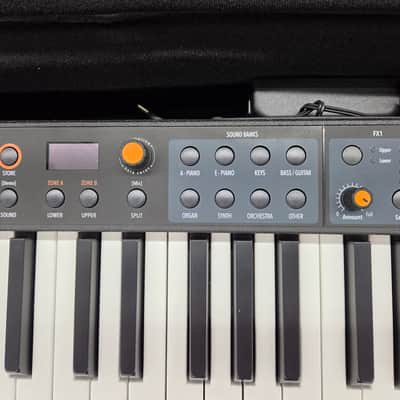 Studiologic Numa Compact 2 88-Note Semi-Weighted Stage Piano Keyboard with Bag - Black image 6