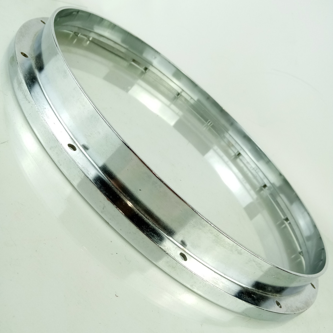 Yamaha 14"12-Lug Batter Snare Drum Rim/Hoop Die-Cast Aluminum Marching Japan 80s — main photograph