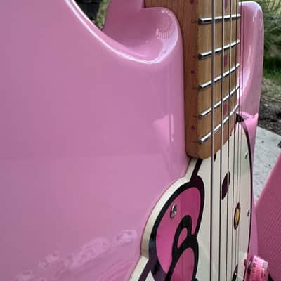 Squier Hello Kitty Stratocaster 2005-2006 - Pink image 18