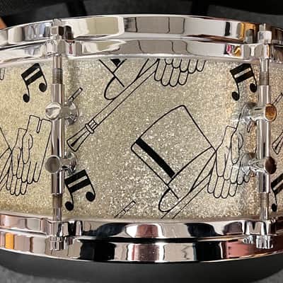 Lang Gladstone 6.5x14 snare drum. 3 way tuning, unique top hat and cane finish image 4