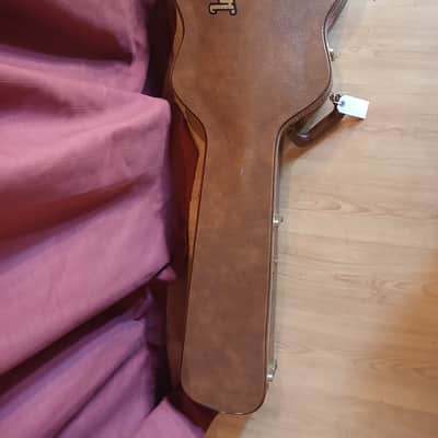 Gibson Midtown Bass – Cherry Red – Semi-Hollow – With Brown Hard Case – Excellent condition – UK image 15