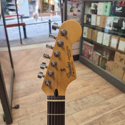 Fender Stratocaster Standard 2006 - Wine Red Maroon image 3