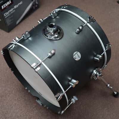 PDP / DW Concept Maple Classic series | Ebony Stain Oil | 18"  Bass Drum w/ Mount, BD Lift, Pillows image 4