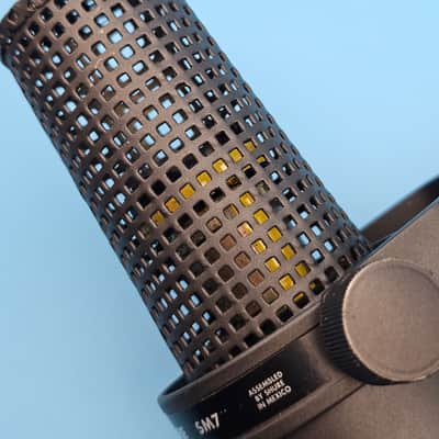 ☆Vintage 1980s Shure SM7 Microphone  - Michael Jackson's Thriller Microphone image 5