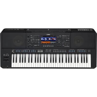Yamaha PSR-SX920 Digital Arranger Keyboard image 1