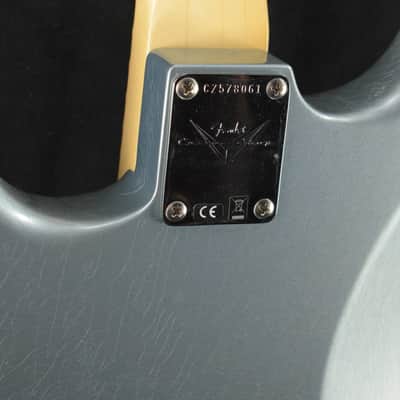Mint Fender '68 Stratocaster DLX Closet Classic - Aged Blue Ice Metallic image 9
