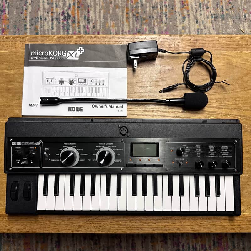 Korg microKORG XL+ 37-Key Synthesizer/Vocoder