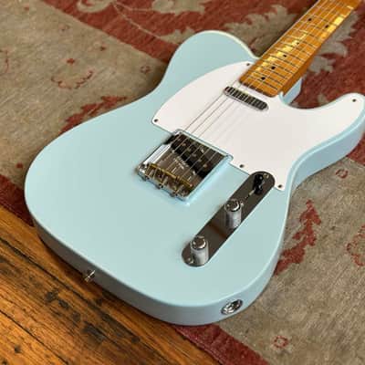 Fender Vintera '50s Telecaster Maple Sonic Blue image 8