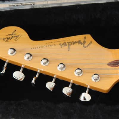 Fender Stratocaster Matthias Jabs of the Scorpions Signature Jabocaster - 1998 Limited Edition of 200 guitars - Candy Apple Red finish - Close to MINT condition ! image 8