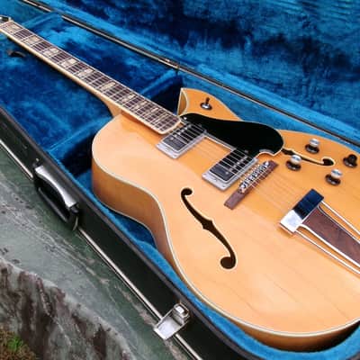 1960s Yamaha AE-11 Vintage Archtop 175-Style Electric Guitar