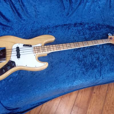 Fender Jazz Bass with Maple Fretboard 1970 - 1974 - Natural image 2