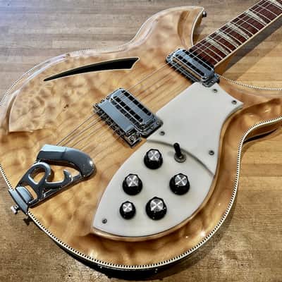 Rickenbacker  381V69 1998 - Mapleglo + Case image 1