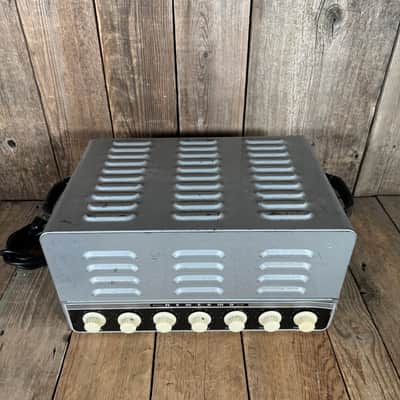 Newcomb H-50 PA head guitar amp 1950's - Silver image 2