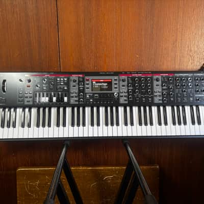 Roland V-Stage76 Stage Piano w/ box image 1