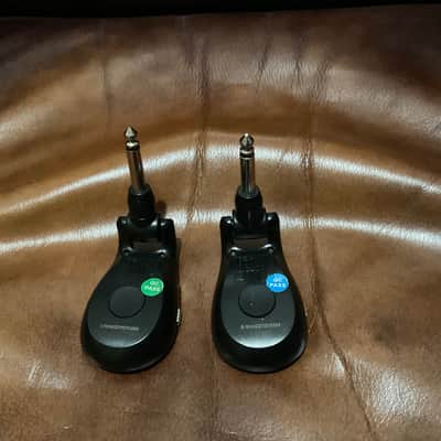 Xvive U2 Wireless Guitar System 2010s - Black image 5