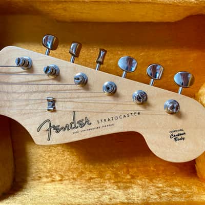 Fender MIJ Heritage 60s Stratocaster 2020-2025 - Sonic Blue image 7