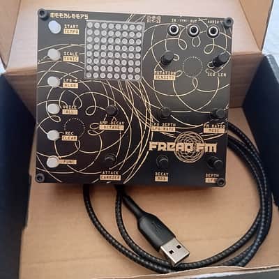 Meebleeps / Wirehead Instruments Freaq FM // generative FM groovebox image 3