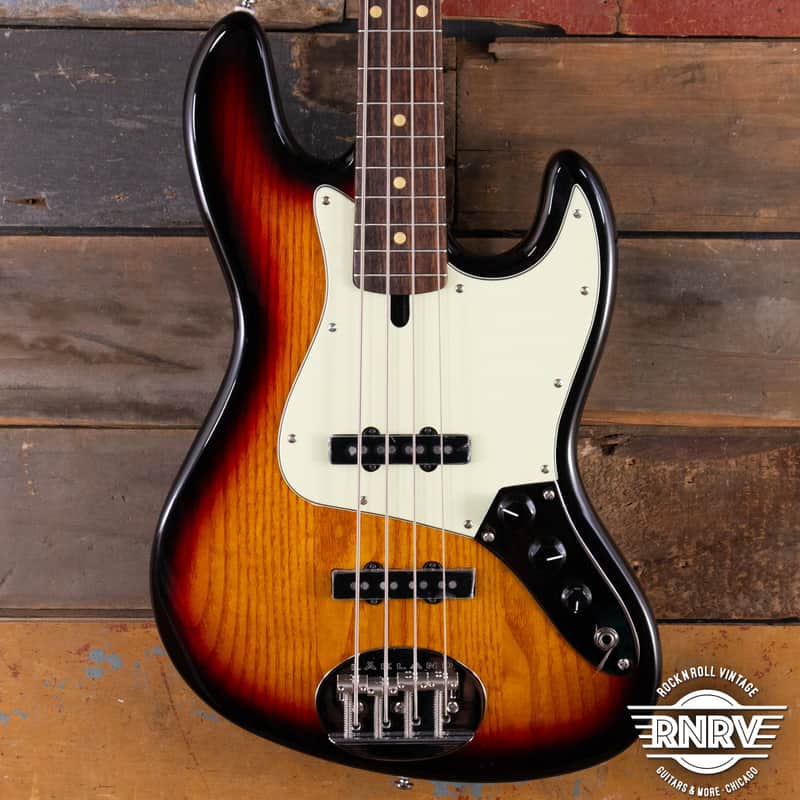 Lakland Skyline 4460, Rosewood, Sunburst B Stock image 1