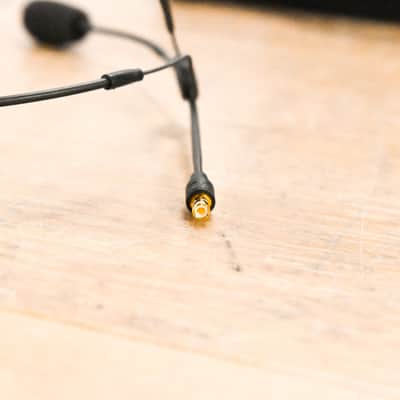 Sennheiser HSP-4 Over-Ear Microphone CG012CQ image 6