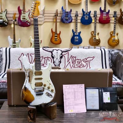 Fender Custom Shop Wild West White Lightning Stratocaster Floyd Rose HSH Rosewood Fingerboard 22 Frets Heavy Relic 2 Tone Sunburst 8.05 lbs image 6