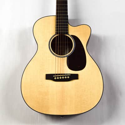 Martin 000C JR-E - Natural image 1