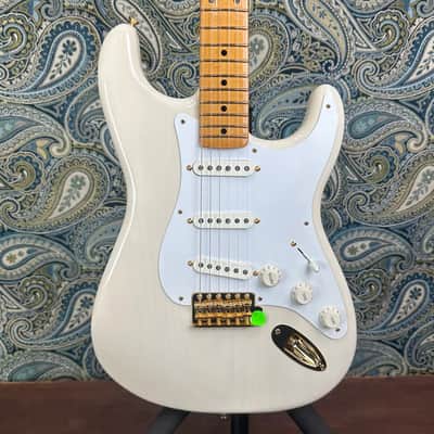 Fender Limited Edition Vintera III Late '50s Stratocaster White Blonde w/Gig Bag image 1