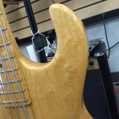 Carvin LB50 Stereo Left-Handed Bass natural image 15