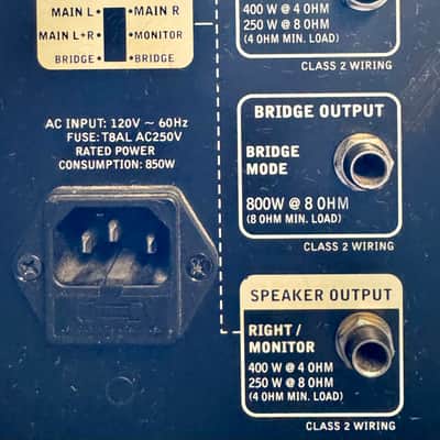 Gear One PA2400 8-Channel 2x400-Watt Powered Mixer 2010s - Black image 4