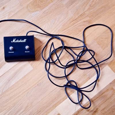 Marshall JCM 900 Model 4102 100-Watt Hi Gain Dual Reverb 2x12 Combo 1994 Black & Gold image 8
