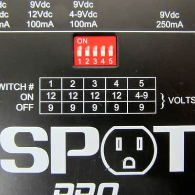 Used Truetone 1 SPOT Pro CS12 Isolated Pedalboard Power Supply W/ Cables VGC image 11