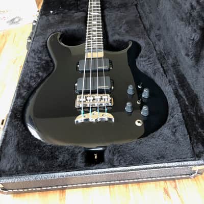 Alembic Custom Bass 4 string Bass 2019 Gloss Black Spoiler image 15