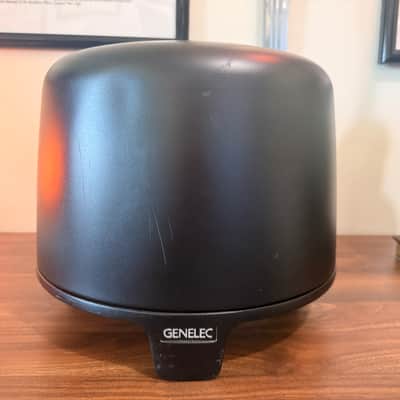 Genelec 5040A 6.5" Compact Powered Studio Subwoofer 2008 - 2013 - Black image 2