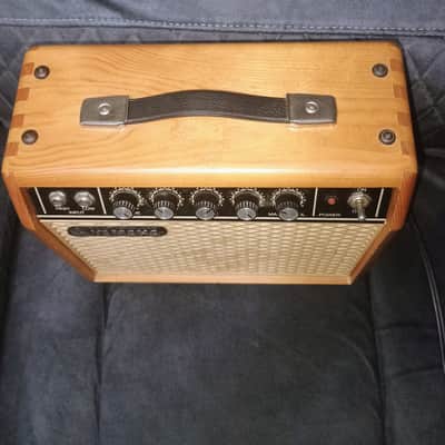 Yamaha G5 Late 70s early 80s - Stained wood image 2