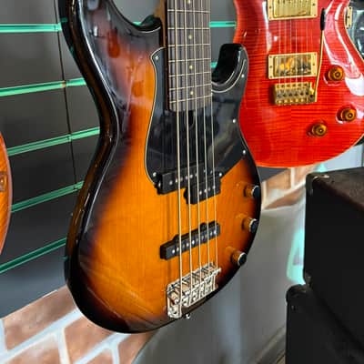 Yamaha BB435 Sunburst 5-String Electric Bass Guitar image 5