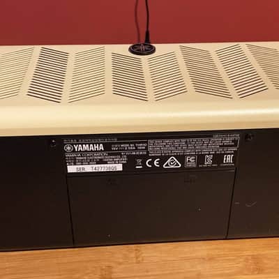 Yamaha THR10 desktop guitar amp Amplifier Mint Condition image 10