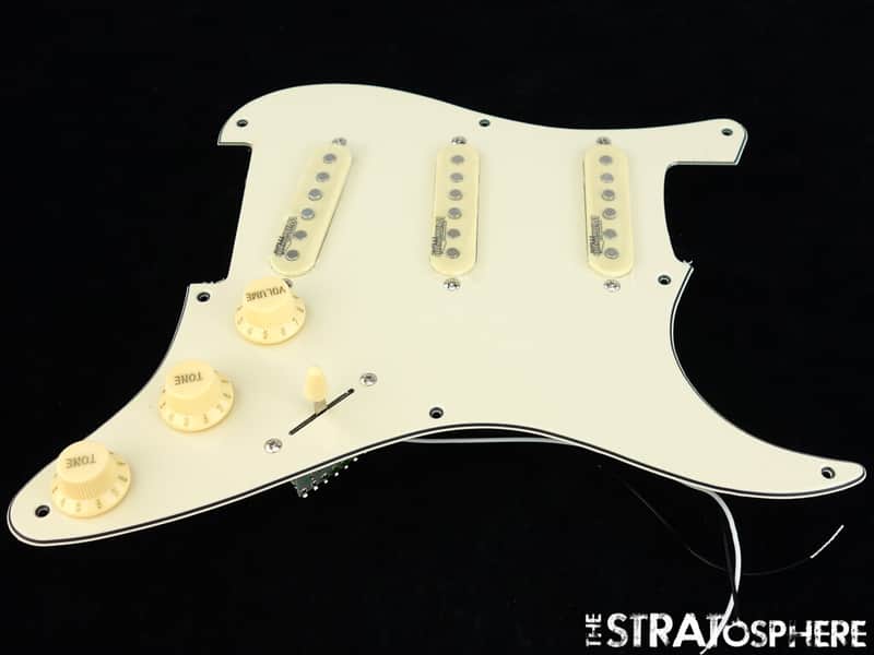 *NEW Wilkinson WOVS LOADED PICKGUARD for Fender Strat Parts Cream 3 Ply 8 Hole image 1