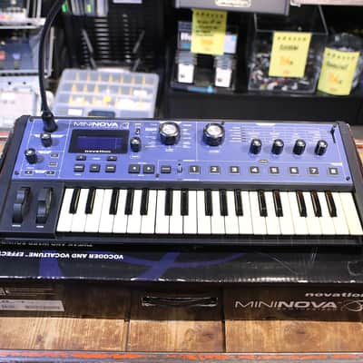 Pocket Audio HiChord Compact Chord Synthesizer - Aluminum (Silver