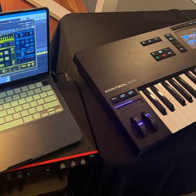 Native Instruments Kontrol S61 MK3 + Komplete Ultimate Bundle 2024 image 2