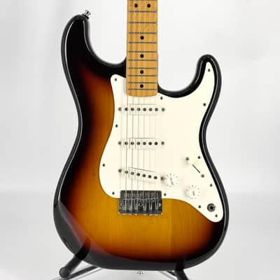 1983 Fender American Hardtail Stratocaster - Sunburst image 5