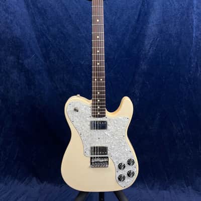 Fender Chris Shiflett Telecaster Deluxe in Arctic White Pre-owned with Case image 8