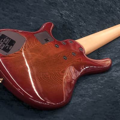 Yamaha TRB-6 6-strings Bass Cherry Burst image 7
