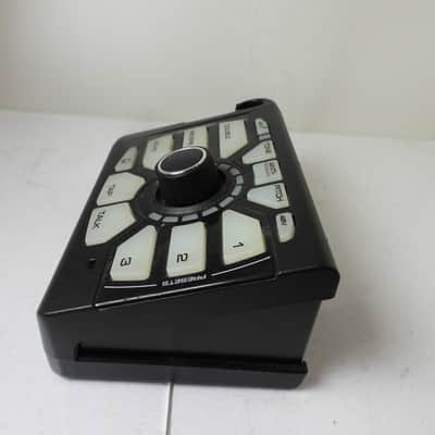 TC Helicon Perform V Vocal Effects Pedal Mic Stand Mountable Reverb Echo image 3