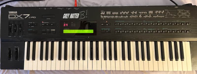 Yamaha DX7 Digital FM Synthesizer | Reverb